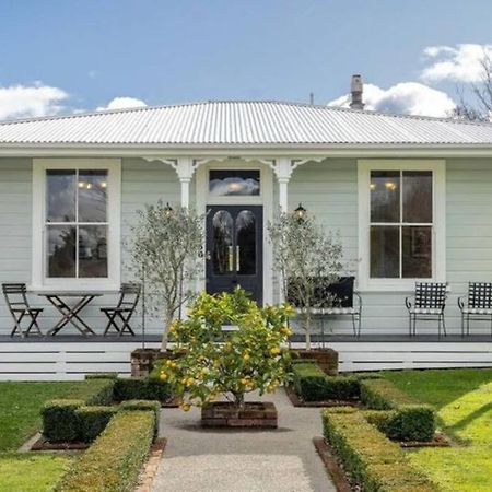 Historic Charm In Greytown - Cosy Kowhai Cottage Dış mekan fotoğraf