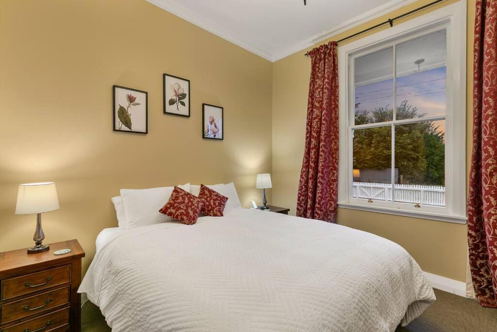 Historic Charm In Greytown - Cosy Kowhai Cottage Dış mekan fotoğraf