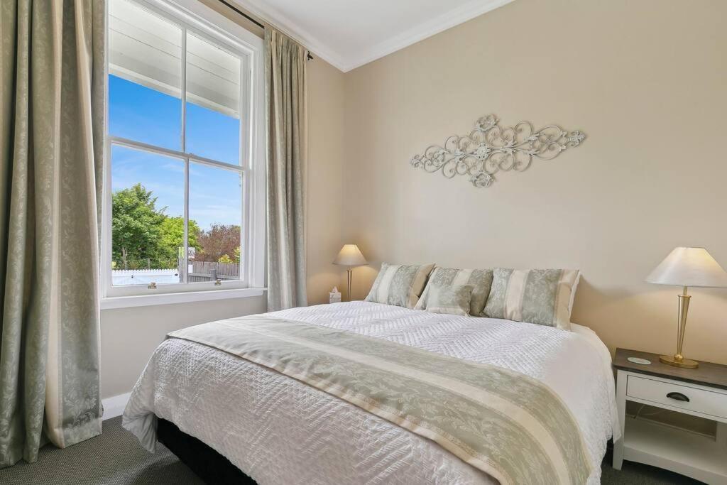 Historic Charm In Greytown - Cosy Kowhai Cottage Dış mekan fotoğraf