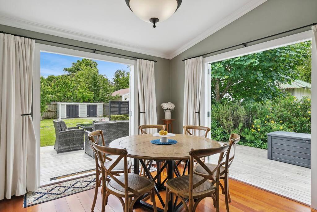 Historic Charm In Greytown - Cosy Kowhai Cottage Dış mekan fotoğraf
